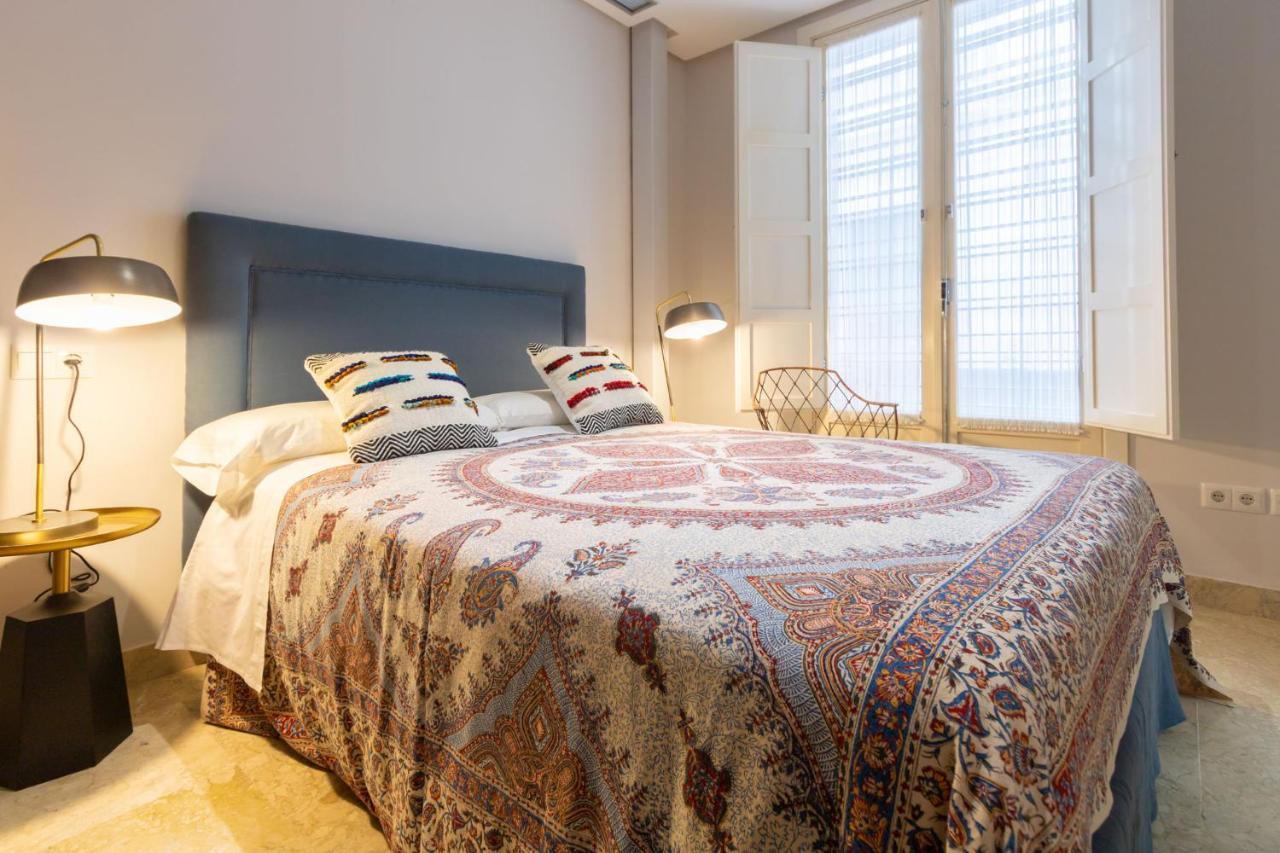 Апартаменты Alkazar Gardens Old Town 6 Pax Севилья Экстерьер фото