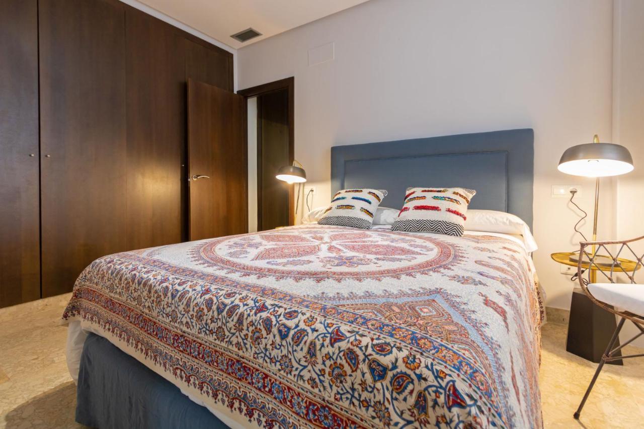 Апартаменты Alkazar Gardens Old Town 6 Pax Севилья Экстерьер фото